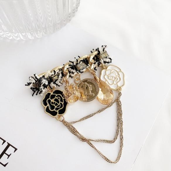 JK LOLITA BROOCH~CHAMPAGNE DROPS~JK017